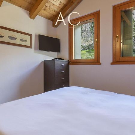 Sunshine Apartment Vione Bagian luar foto