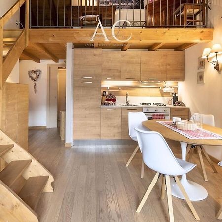 Sunshine Apartment Vione Bagian luar foto