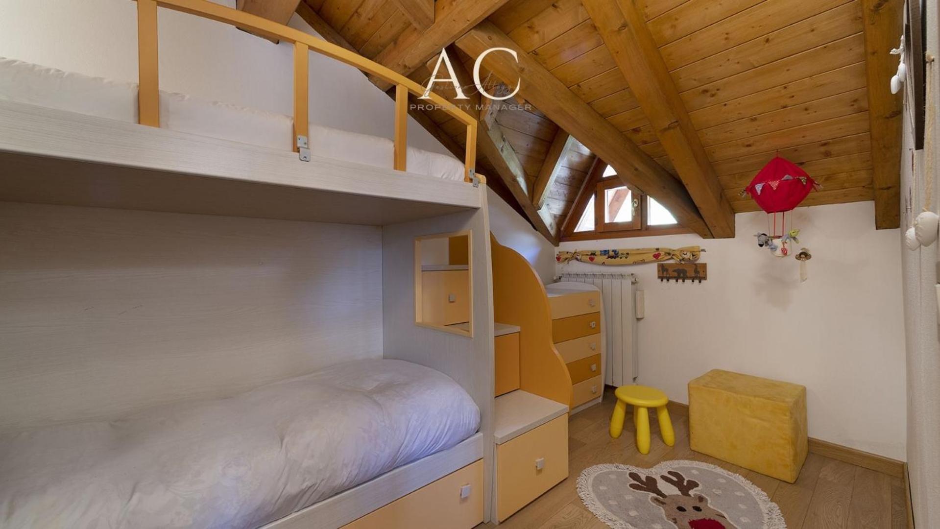 Sunshine Apartment Vione Bagian luar foto