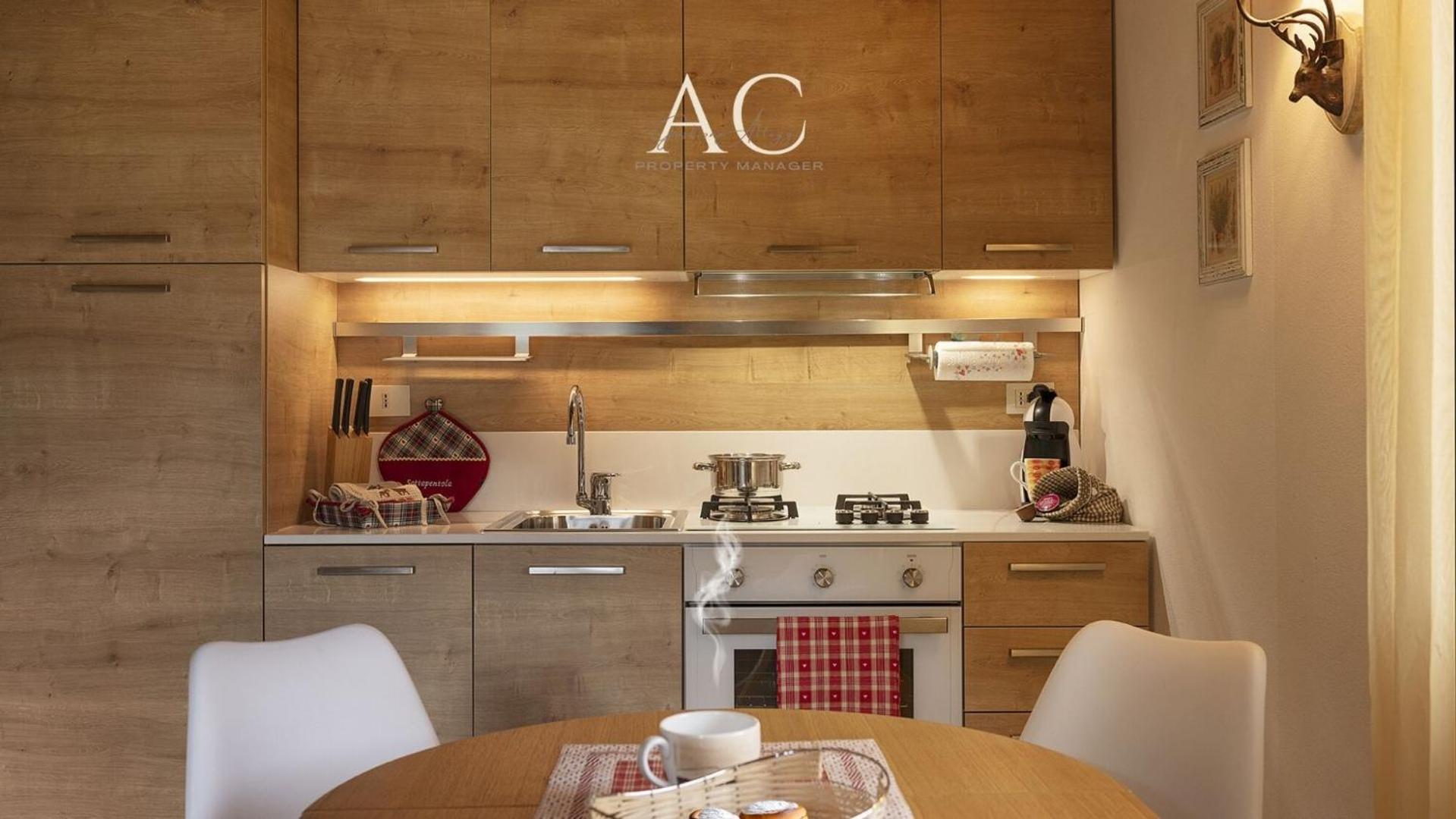 Sunshine Apartment Vione Bagian luar foto