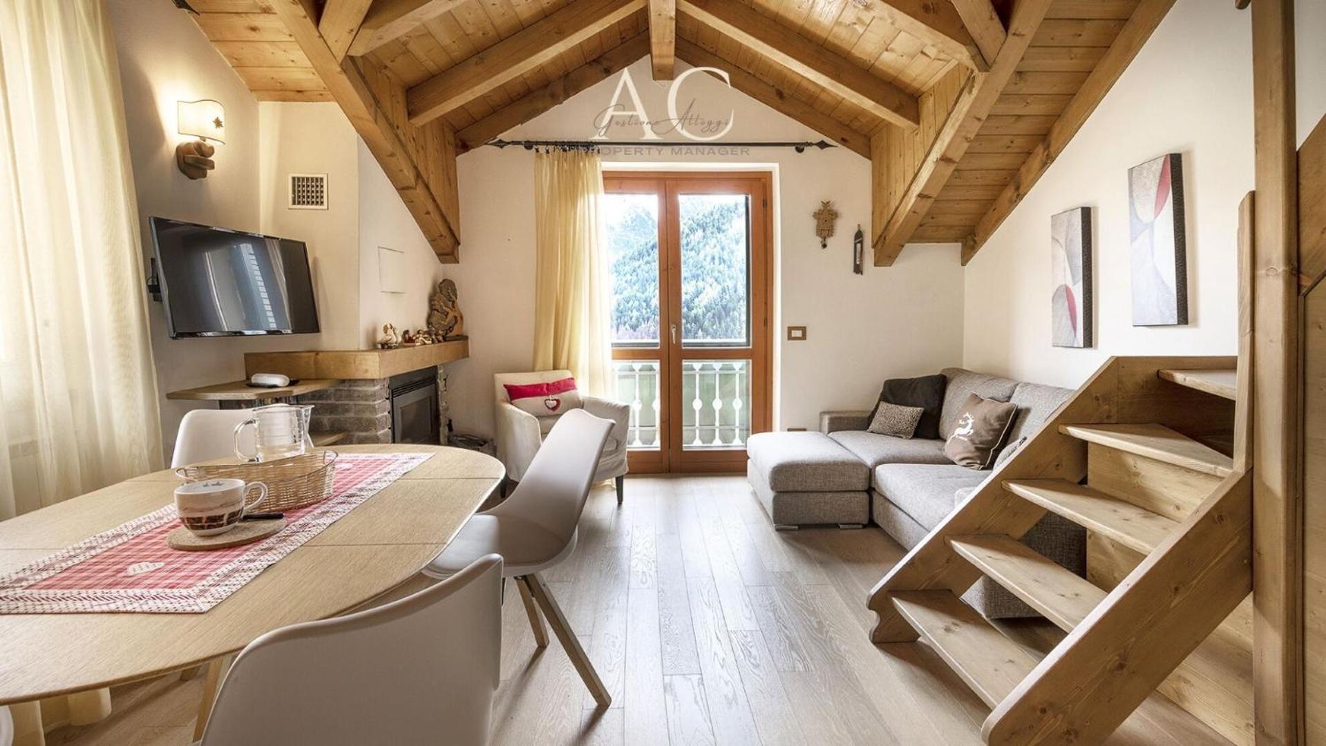 Sunshine Apartment Vione Bagian luar foto